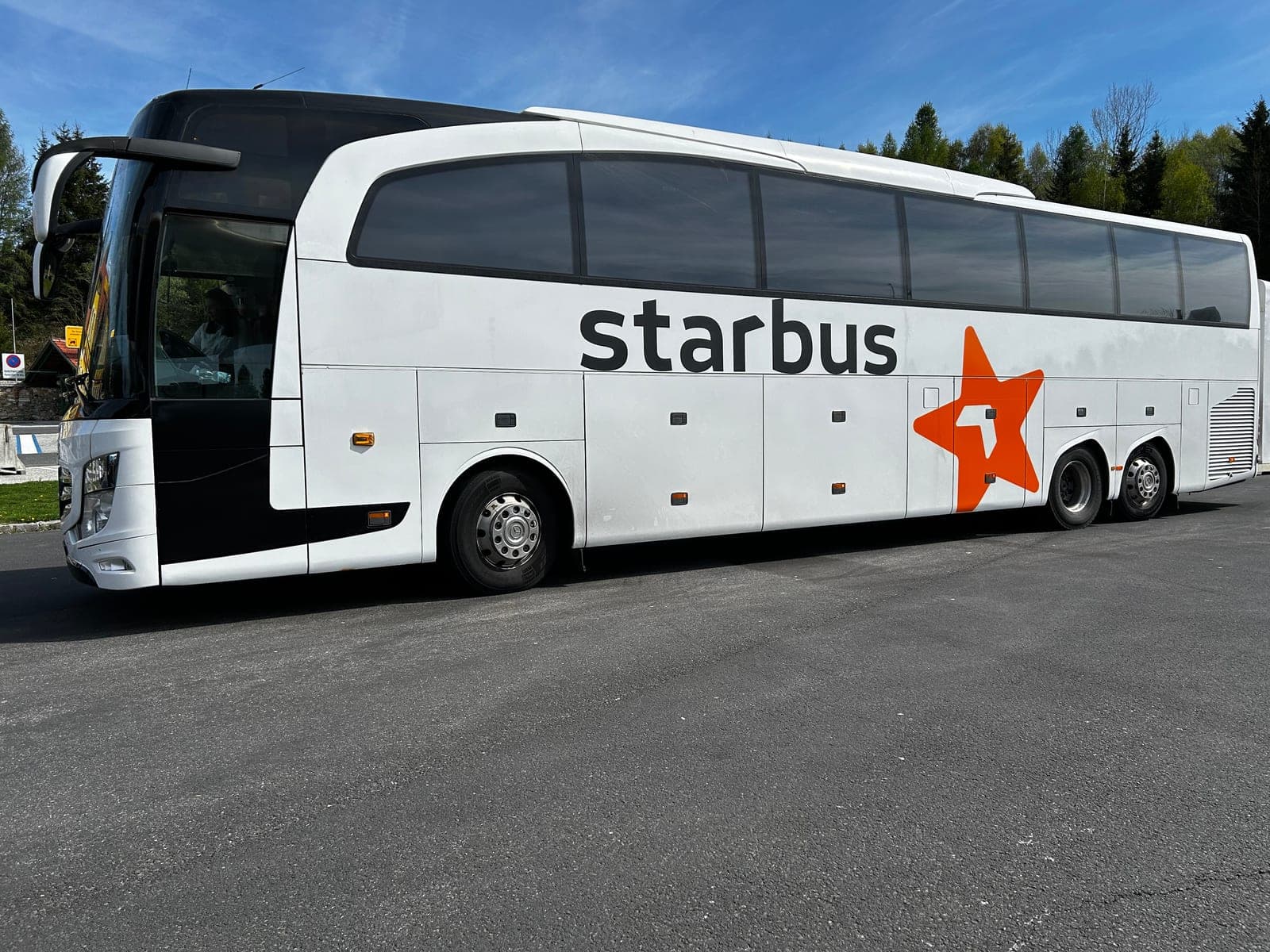 Mercedes-Benz Travego, 56 de locuri